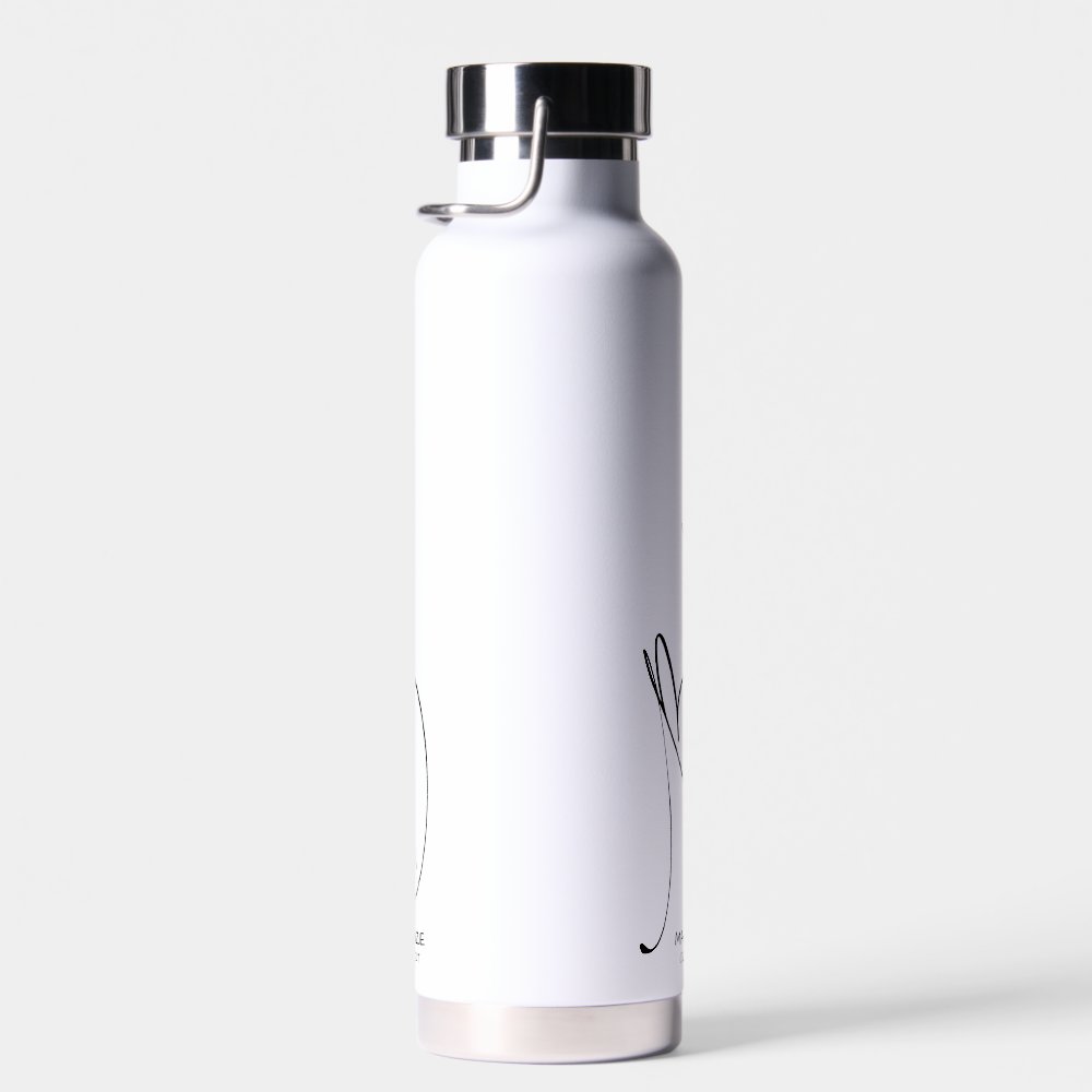 Bride | Custom Black Modern Script Font  Water Bottle