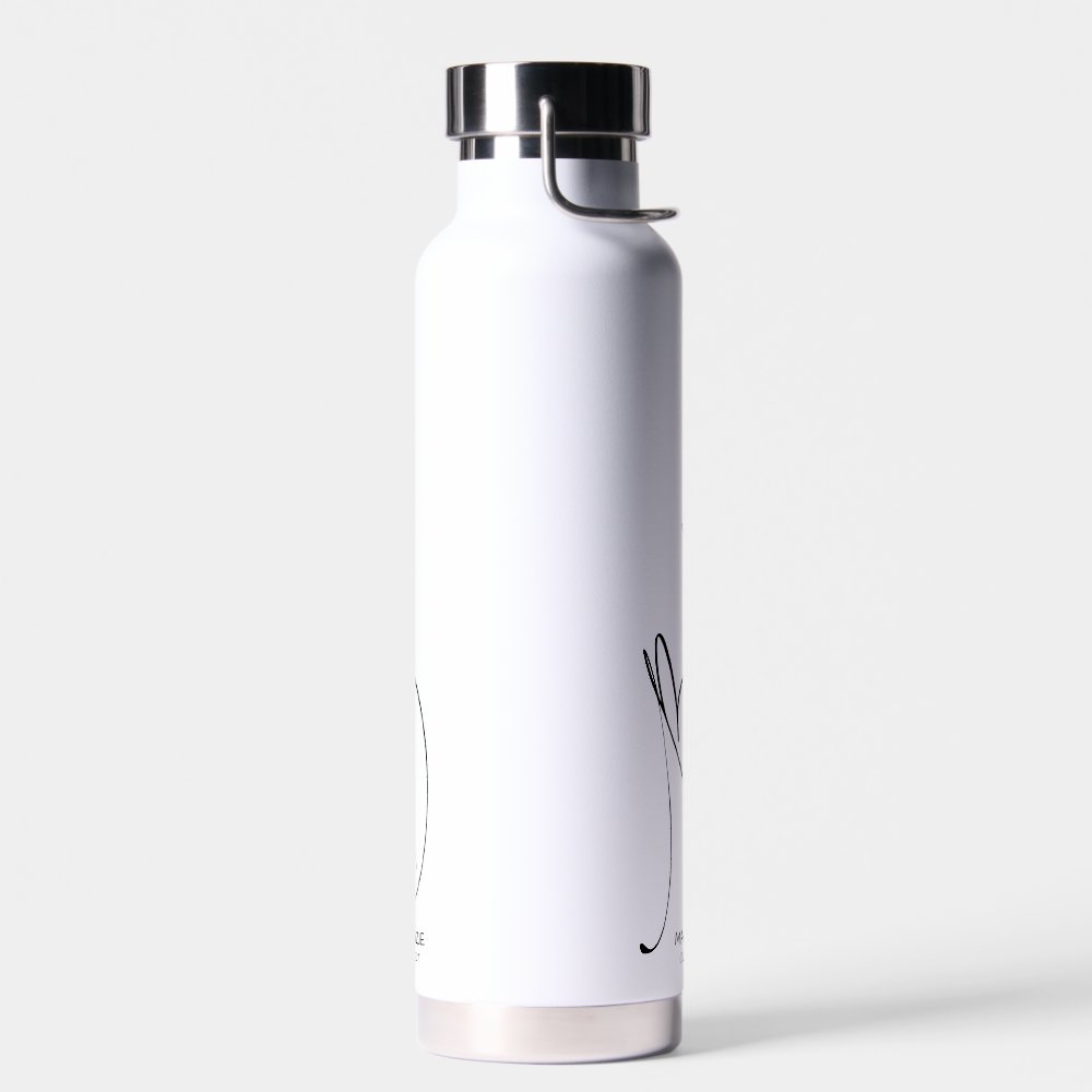 Bride | Custom Black Modern Script Font  Water Bottle