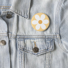 Retro daisy yellow boho button